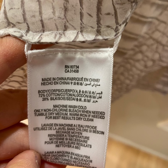 Bcbg silk blouse - Picture 4 of 4